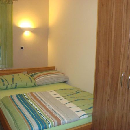 Hostel Plus Caffe Petrovce Luaran gambar