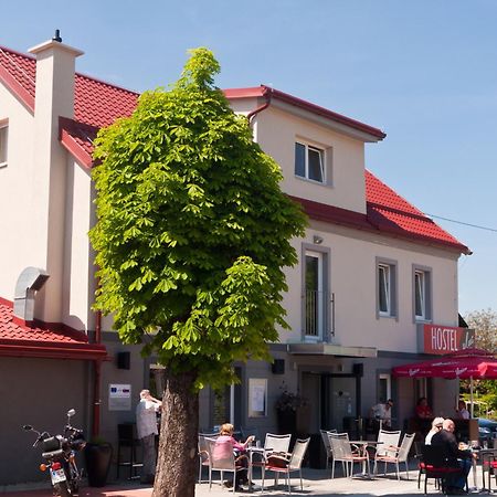 Hostel Plus Caffe Petrovce Luaran gambar